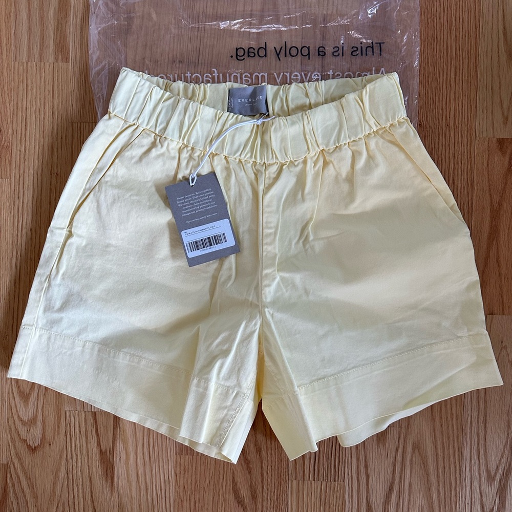 NWT EVERLANE Easy Short in Pastel Yellow Size 2